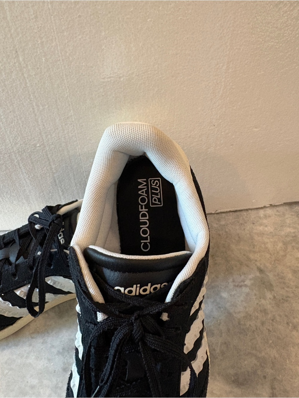 Classic Adidas Black Suede women’s Sneakers with White Ribbon Stripes - Picture 2 of 5